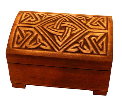 Wooden historical jewelry box with knife sheath ornament, York (England) IX-X c.