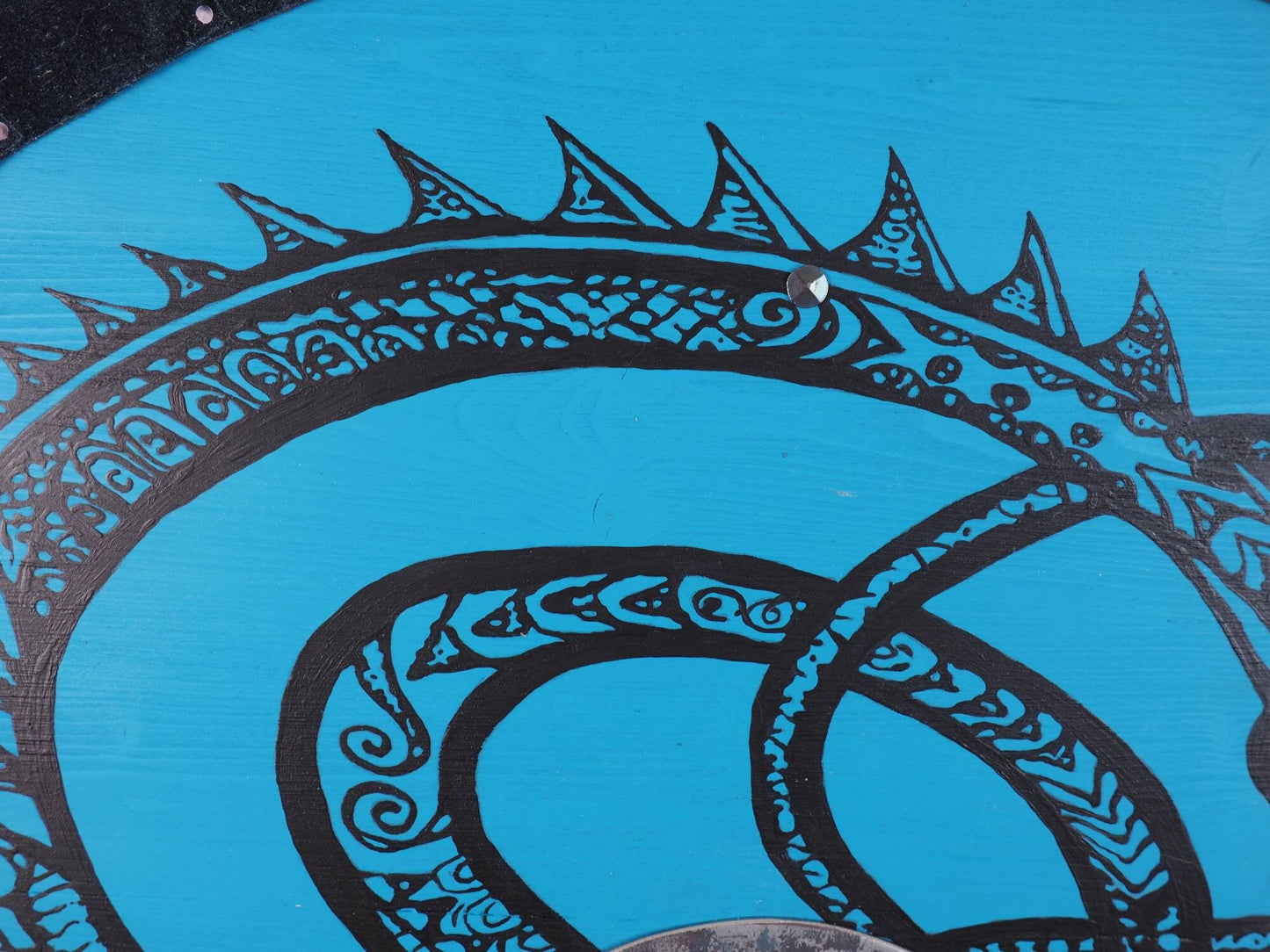 Personalized Blue Viking Shield with Dragon Pattern, 30 inch, Norsman shield, Wall decor, Larp and reenactment, SCA ready, black shield