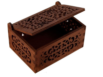 Openwork wooden jewelry box
