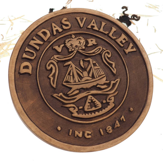 Round Personalized Family Crest, Hand Carved, Coat of Arms, Custom, Family Shield, Wooden Emblem, Wedding Wood Art, Heraldic, Woodcraft