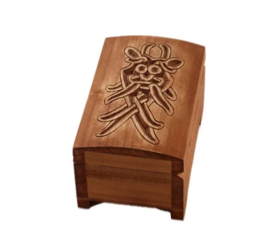 wooden box with hand carved lid - Moesgard Mask