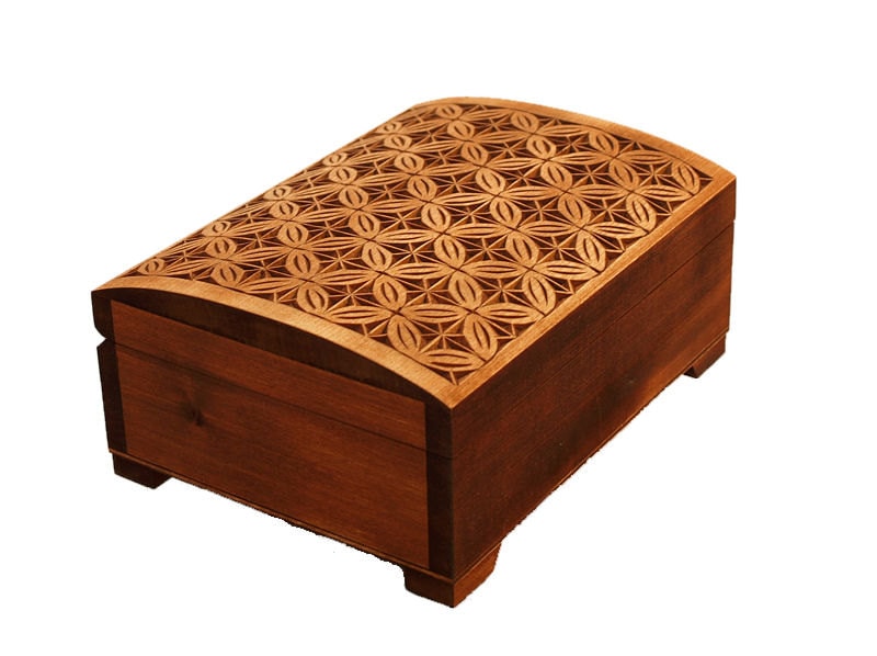 Wooden historical jewelry box with Gothic pattern