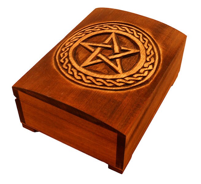 Wooden box with pentagram and plait