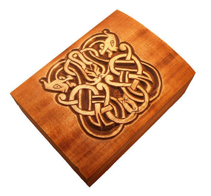 Wooden historical jewelry box with Urnes Dragons, Gotland (Sweden)
